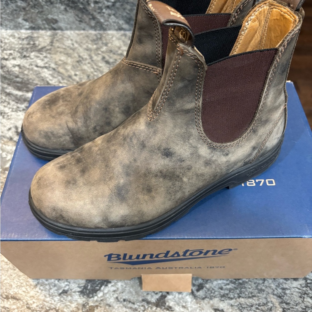 Blundstone Rustic Brown Leather Boots